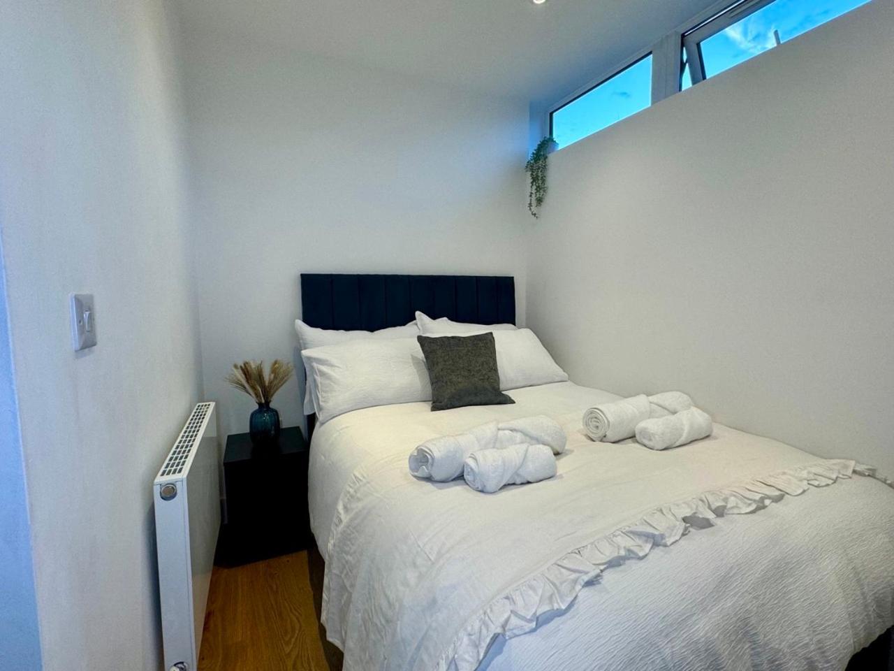 Luxury 2 Bedroom Apartment In Central Croydon With Free Parking Esterno foto